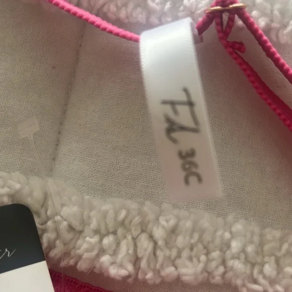 Bra set - Picture 3 of 4